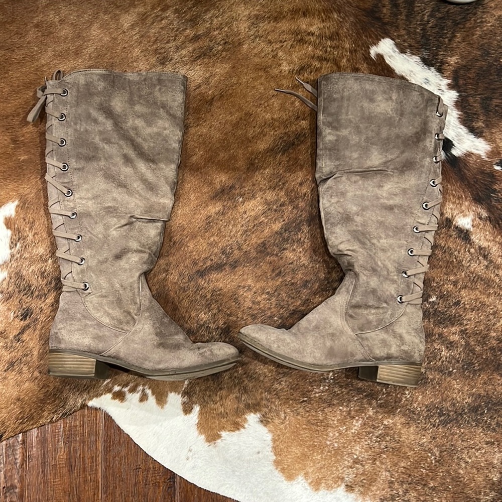 Rampage Lace Up Tan Roughed Out Faux Leather Riding Boots SZ 8